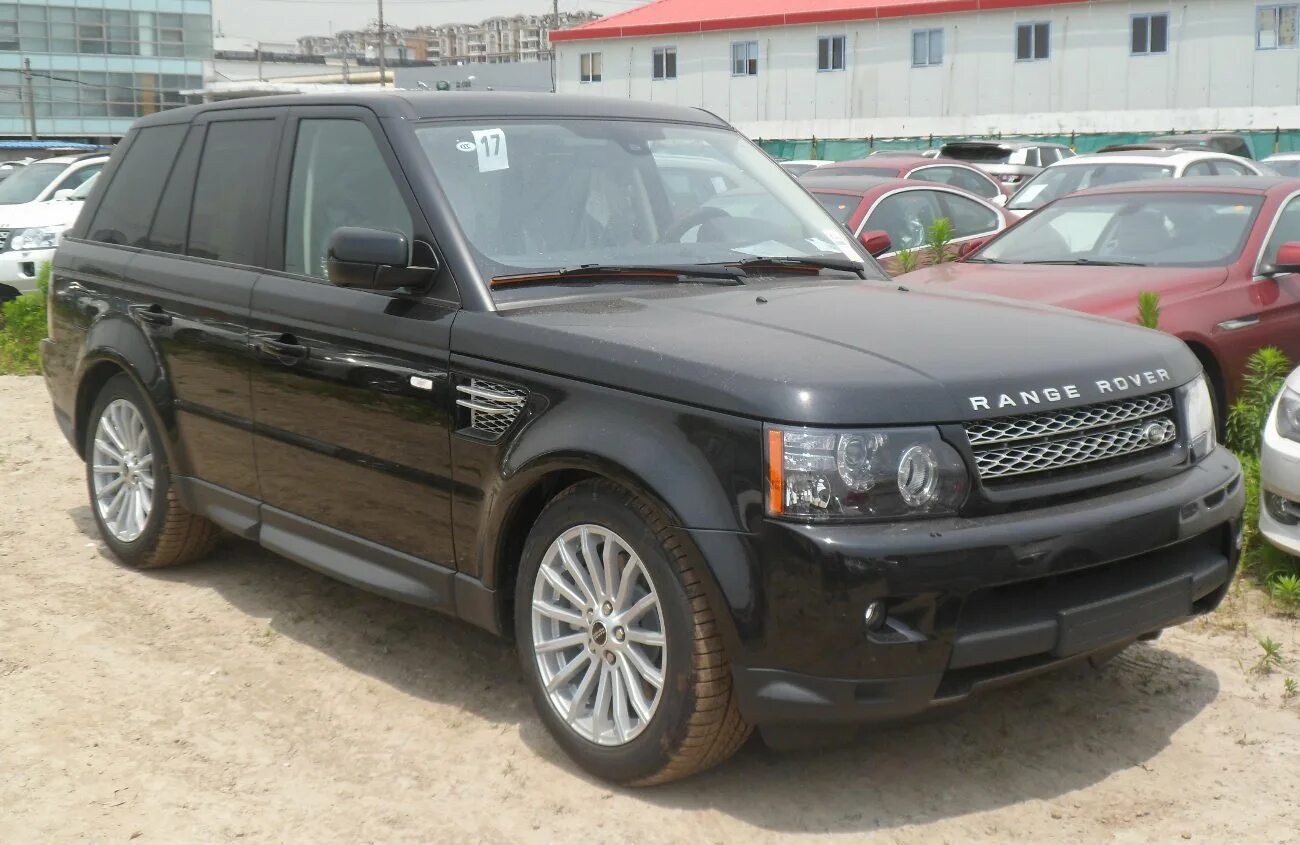 Рендж ровер вог 2007. Range rover l322. Обвес range rover sport l320. Range rover sport 2007 2. Обвес stormer range rover sport.