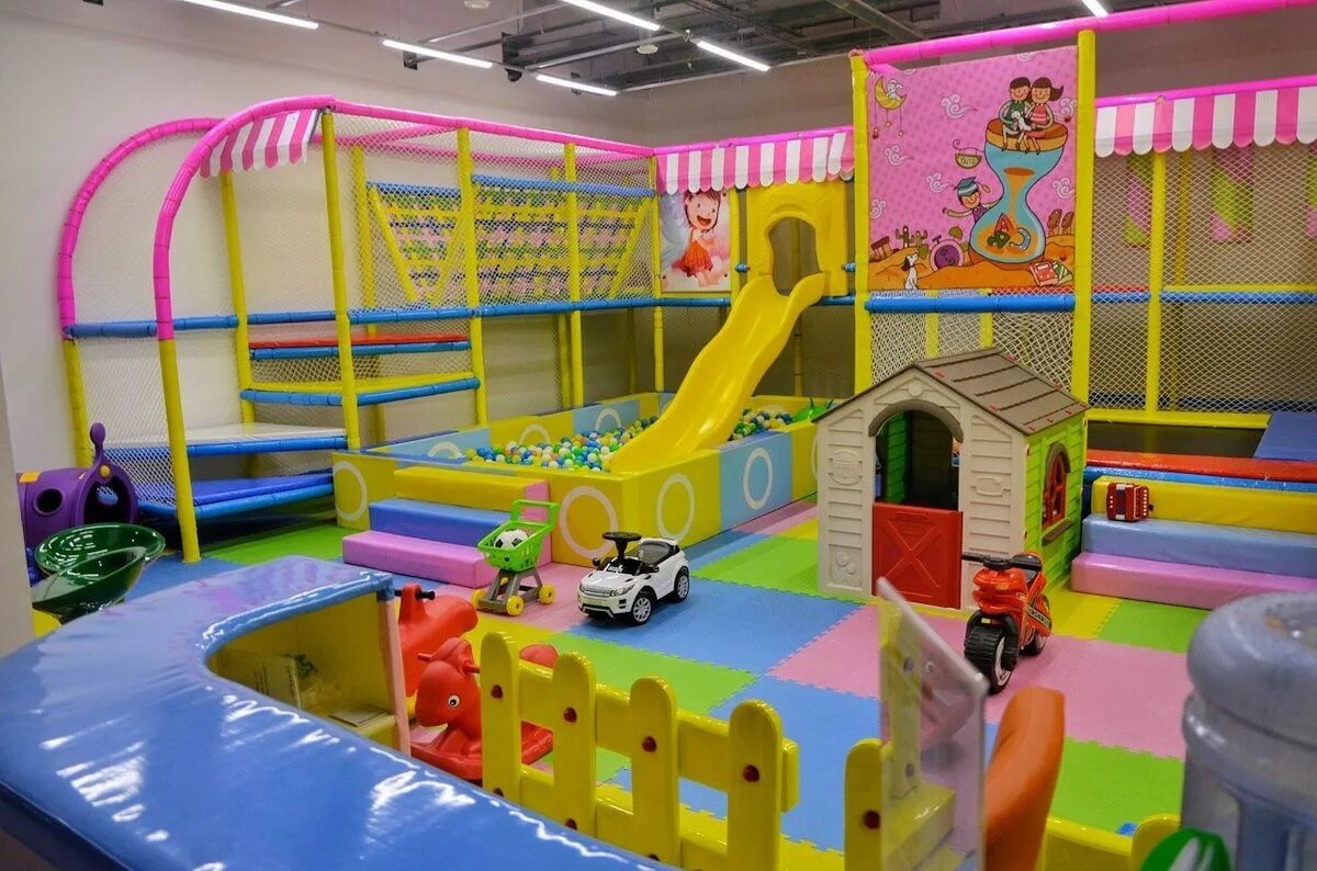 Тверь детская. Развлекательный детский центр Хэппилэнд. Рио развлекательный центр для детей Тверь. Детский игровой центр. Развлечения для детей.