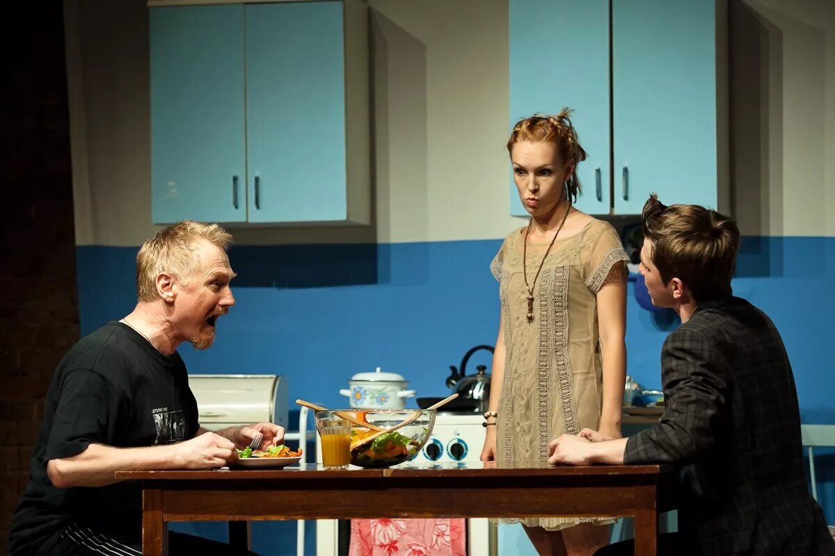 новосибирский театр эстрады и кабаре. имя спектакль новосибирск. полет в спектакле. агент 00 театр маяковского. имя спектакль новосибирск.