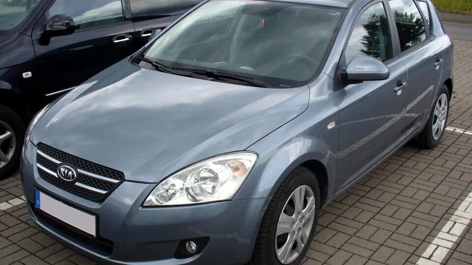 Купить киа сид 2008 года. Кия СИД 2008. Kia Ceed 2008. Киа Сеед 2008. Kia Ceed 2008 хэтчбек.