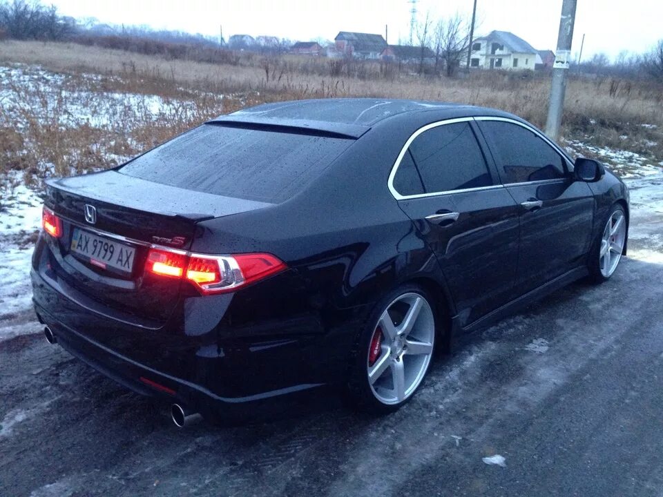 Accord black. Honda Accord 8 Type s черный. Хонда Аккорд 2008 черная тонированная. Хонда Аккорд 8 поколения черная. Honda Accord Type s обвес 2012.