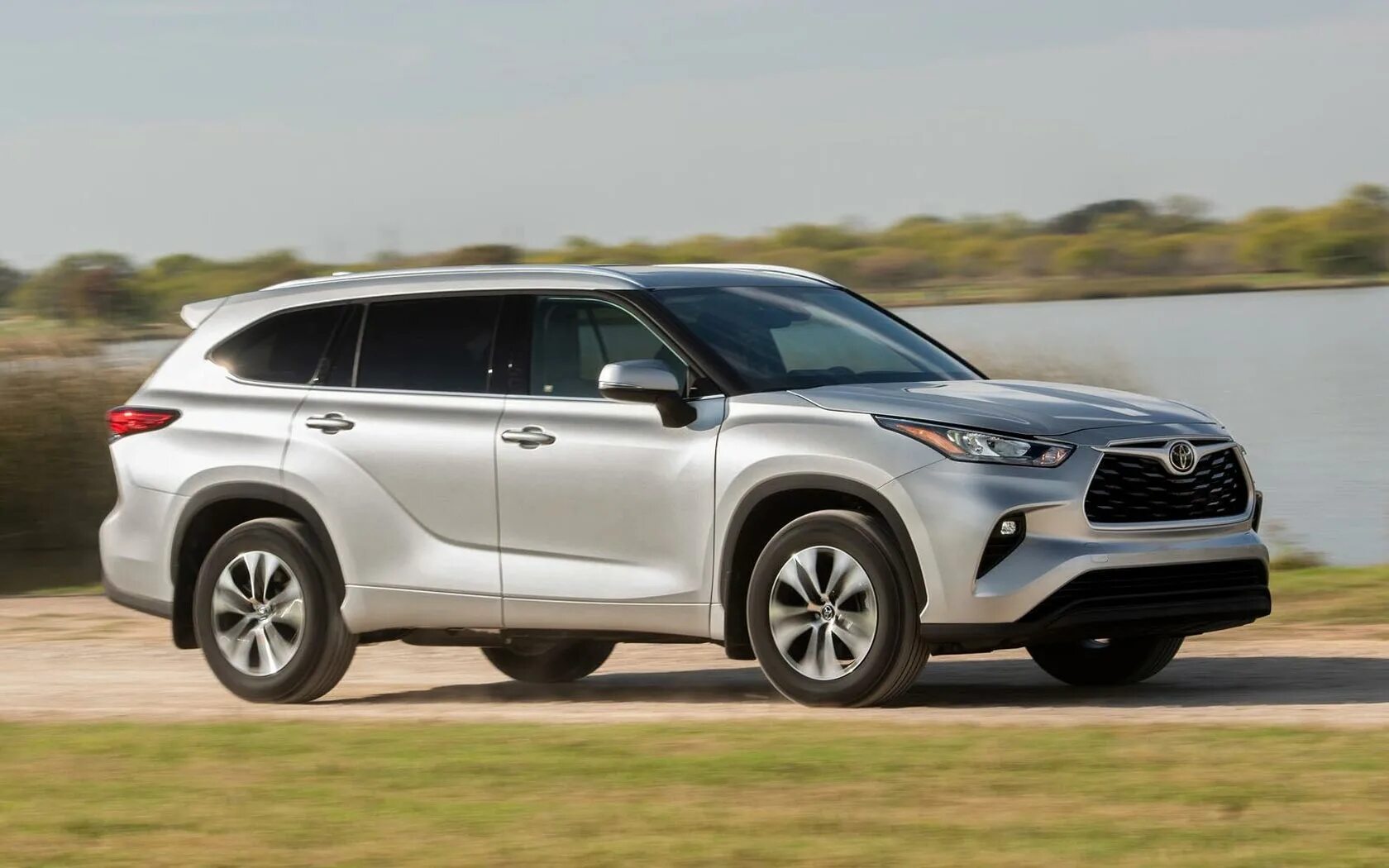 Toyota highlander 2020. Тойота хайлендер 2020. Тойота хайлендер 2020. Toyota highlander 2020. Тойота хайлендер 2022 новый кузов.