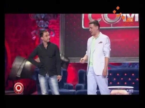 Comedy club кравец карибидис. Кравец и карибидис не думай о работе. Карибидис 2022. Карибидис батрутдинов кравец полиция. Comedy club демис карибидис.