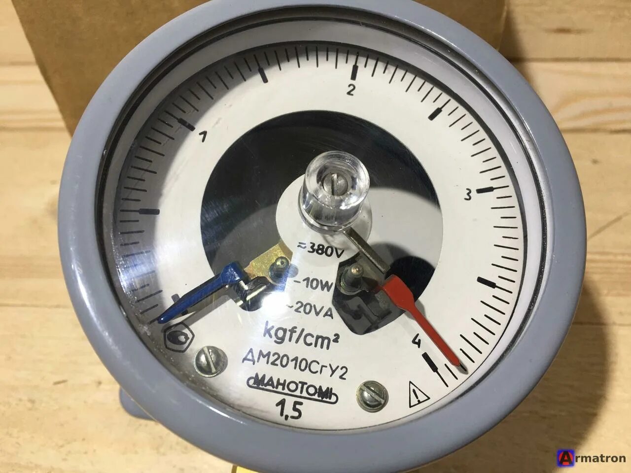 4 6 кгс см2. Дм2010сгу2 манометр 0-1.0KGF. Манометр Манотомь дм2010сгу2. Манометр дм2010сгу2-1мпа-IV. ЭКМ дм2010сгу2 0-6 кгс/см2.