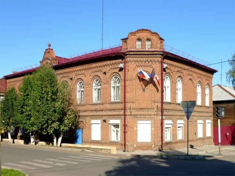 Сайт сарапульского городского суда. Суд Сарапул. Каракулино здания старинные. Сарапульский суд Удмуртской Республики.