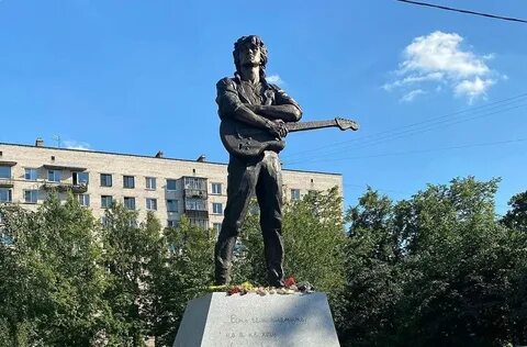 Памятник цою в санкт петербурге