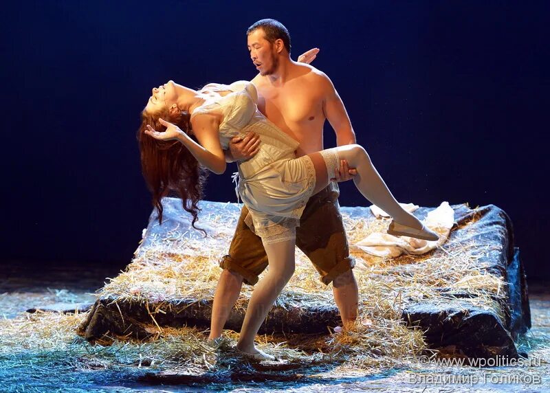 Театр калягина декамерон. Боккаччо декамерон спектакль. Спектакль декамерон et cetera. Декамерон армавир театр. Театр калягина декамерон.