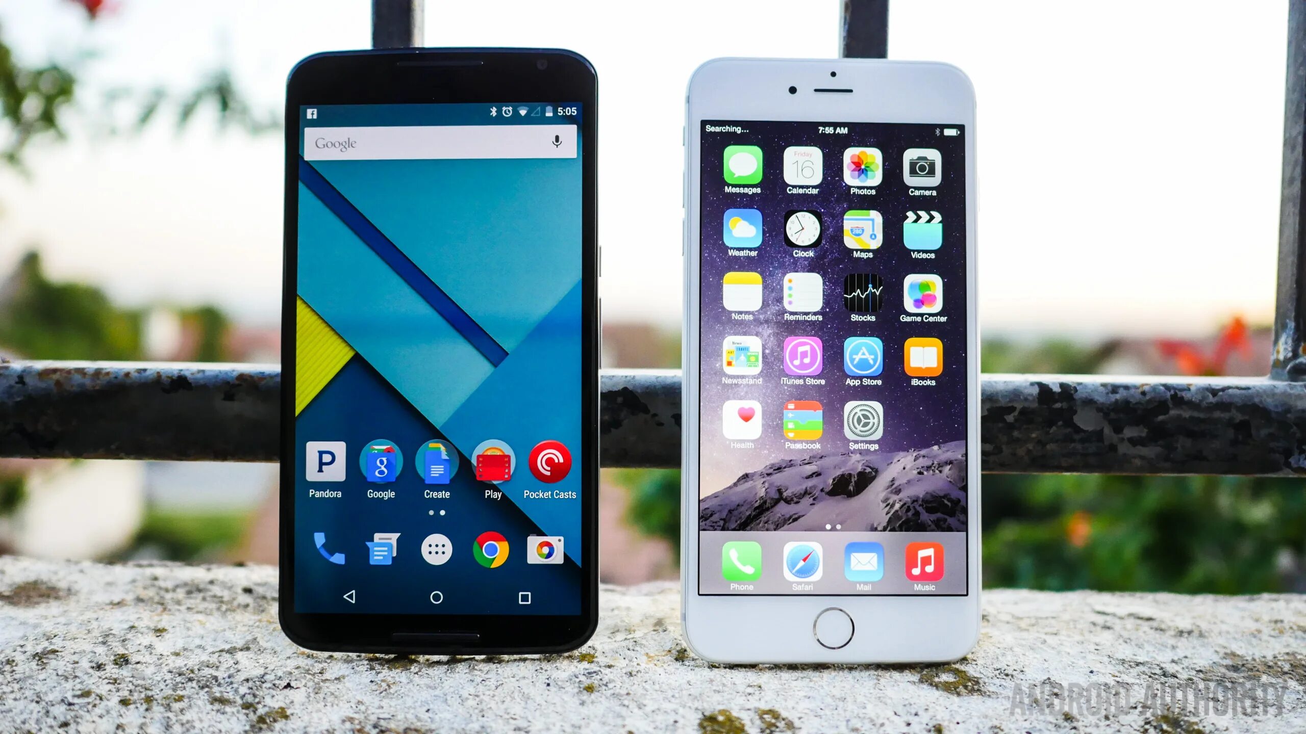 Смартфон андроид iphone. Nexus 5 vs iphone 6. iphone на андроиде. андроид вс айфон. айфон и андроид фото.