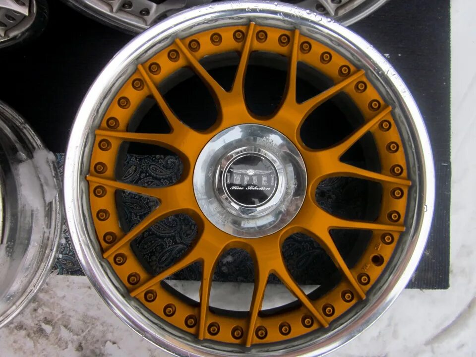 Слики r15 цвет графит. Кованые диски r15 4x100. Варианты окраски дисков bbs. Advan racing r16 4x114. Кованые диски r15 4x100.