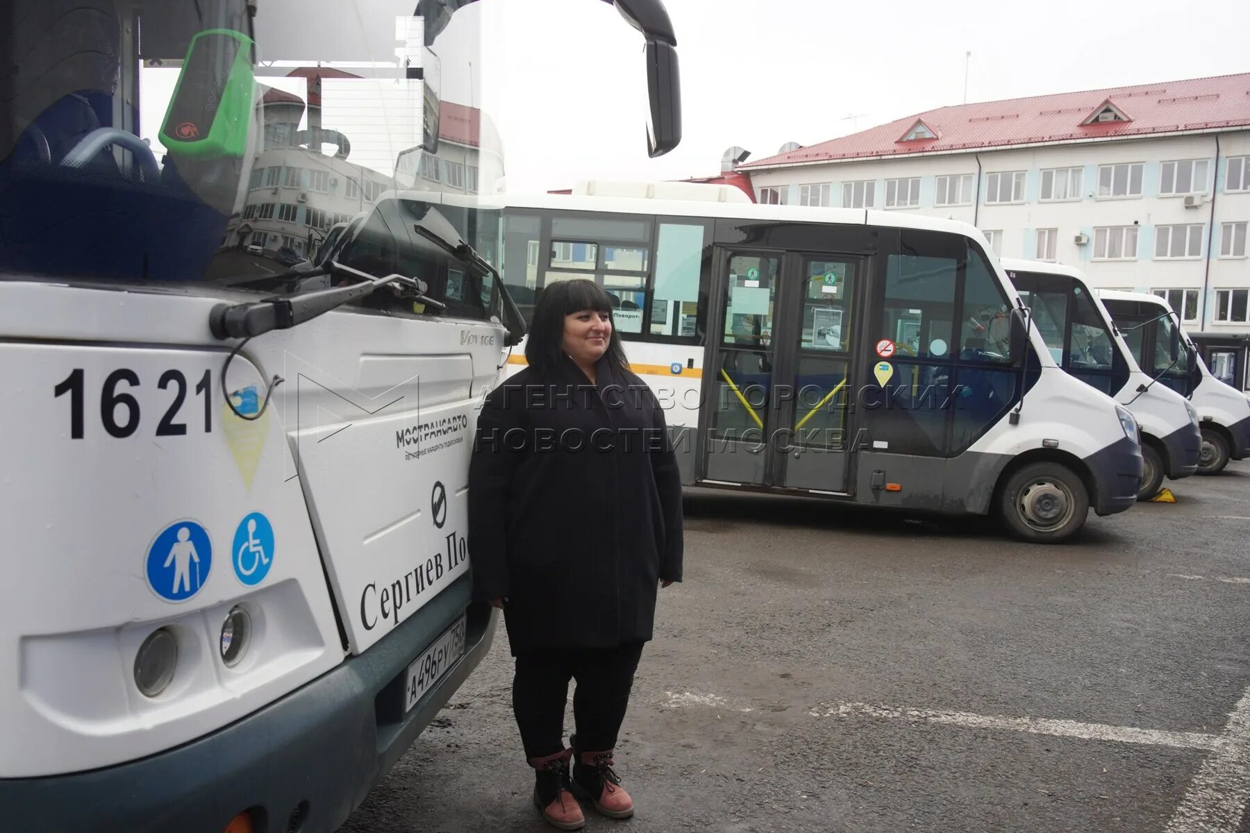 Изменение 28 автобуса. Автоколонна Королев Мострансавто. Видное автоколонна Мострансавто. Мострансавто Щелково автоколонна 1785. Женщина водитель автобуса Мостранс.