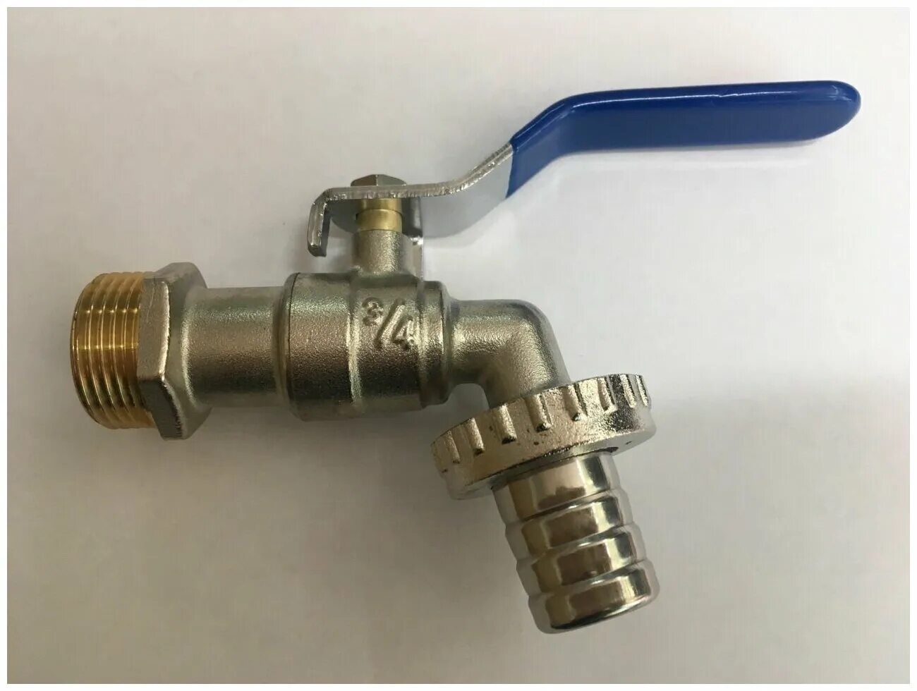 Кран водоразборный со штуцером 1/2 valtec. Кран водоразборный со штуцером "gtn" 3/4" art. Кран bibcock. Кран со съемным штуцером. Кран водоразборный tim 3/4" вн со съёмным штуцером.