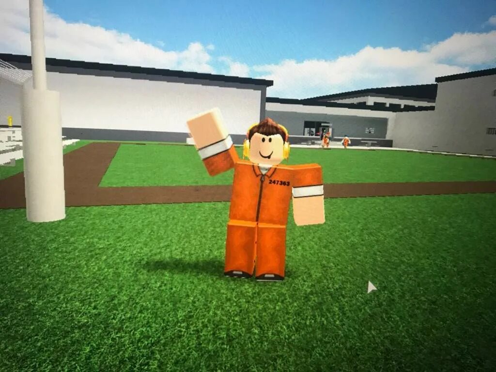 Роблокс про тюрьму. Тюрьма РОБЛОКС. Prison Life Roblox. РОБЛОКС присон лайф. РОБЛОКС тюрьма побег pilison Life.