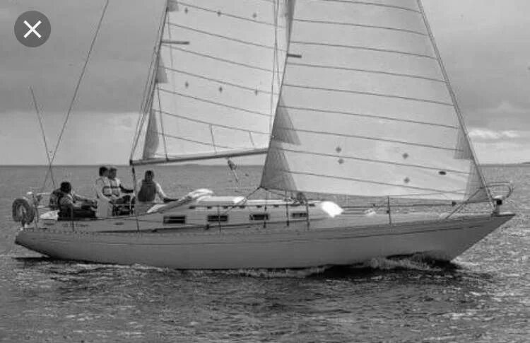 Yamaha 36 sailboat. Яхта Либерти Ямаха 21 парусная. Яхта Yamaha 21. Ое 36 Crown лодка.