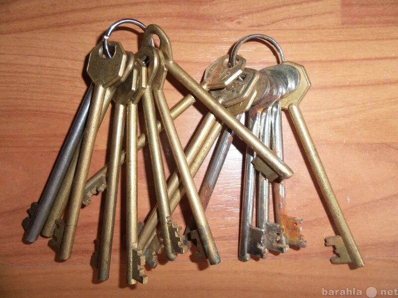 Продать ключ. Продать ключ. Артель красная звезда замок навесной. Продать ключ. Msm болванка ключа.