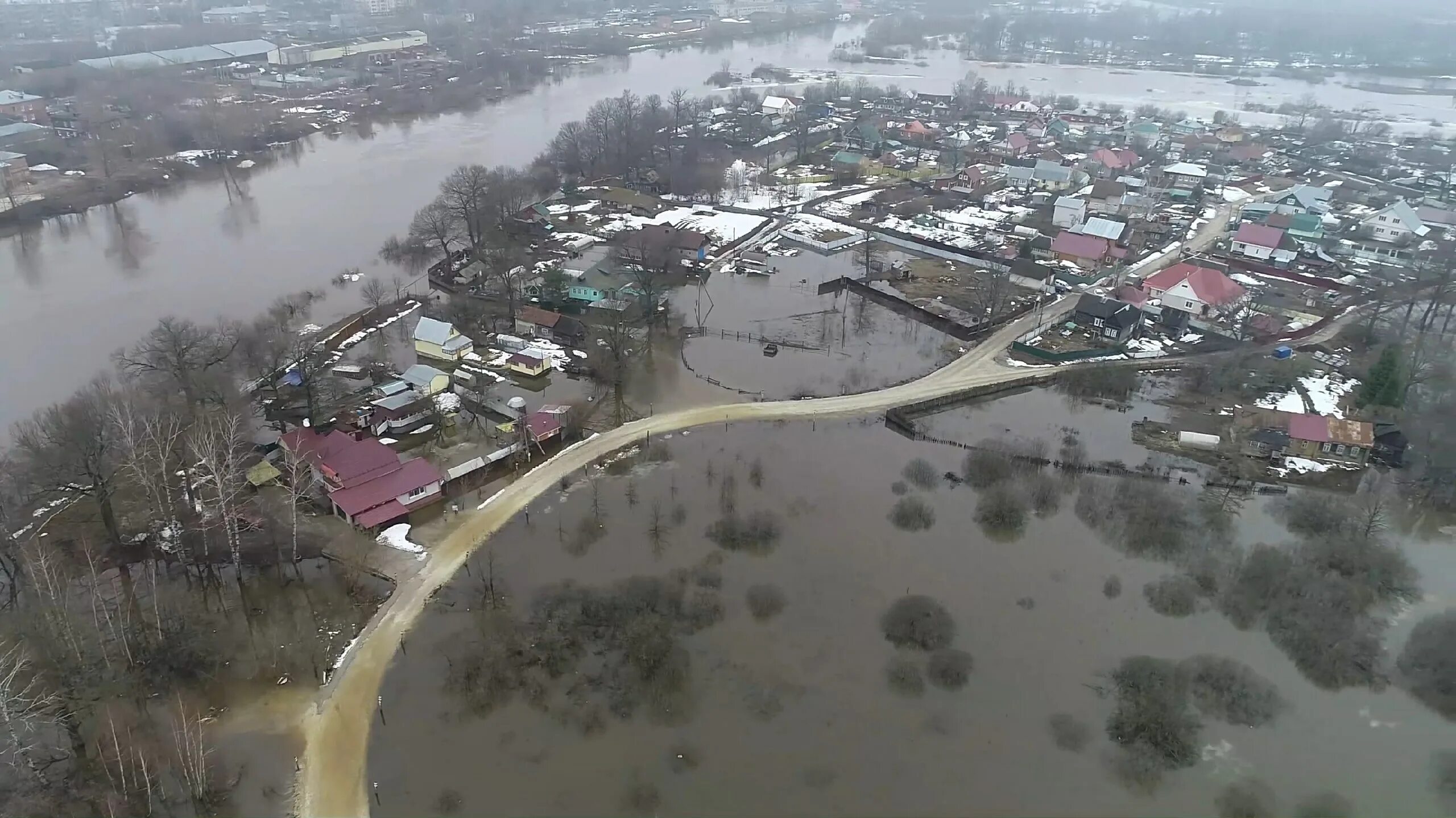 Уровень воды в реке клязьма. Паводок во Владимирской области 2023. Половодье Киржач 2023. Разлив Клязьмы. Подтопления Владимирская область 2023.