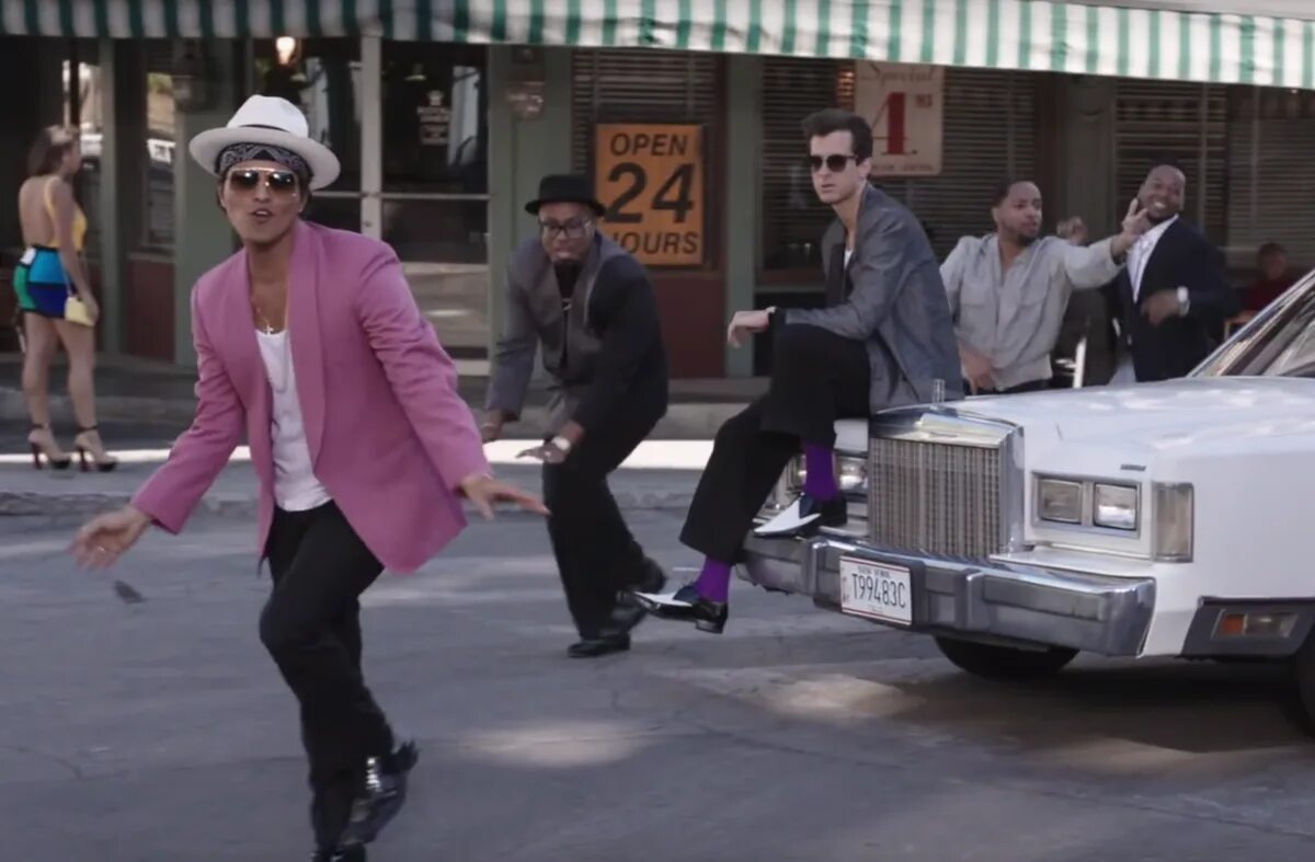 Uptown funk feat