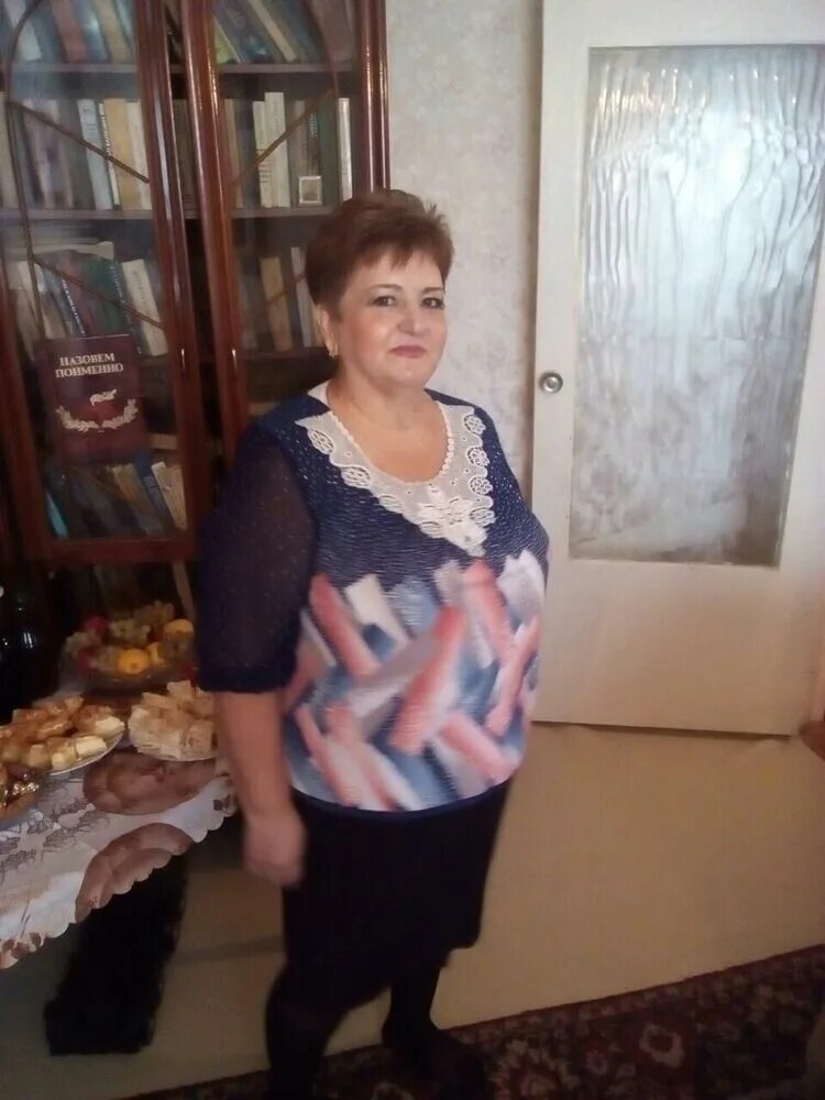 Девушка 51 год. Женщина 53 года. Женщина 51 год. Фотографии женщин 50 лет реальных. Фотографии женщин 50 лет реальных.