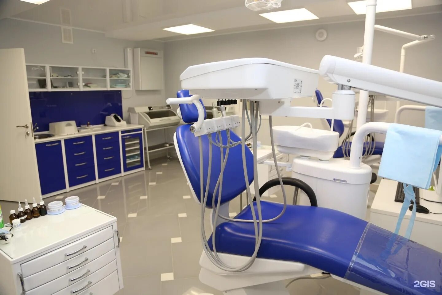 Клиника стоматологии цветной. Межрегиональный центр стоматологических инноваций им. Центр стоматологических инноваций. Инновационный стоматологический центр москва. Клиника инновационной стоматологии москва.