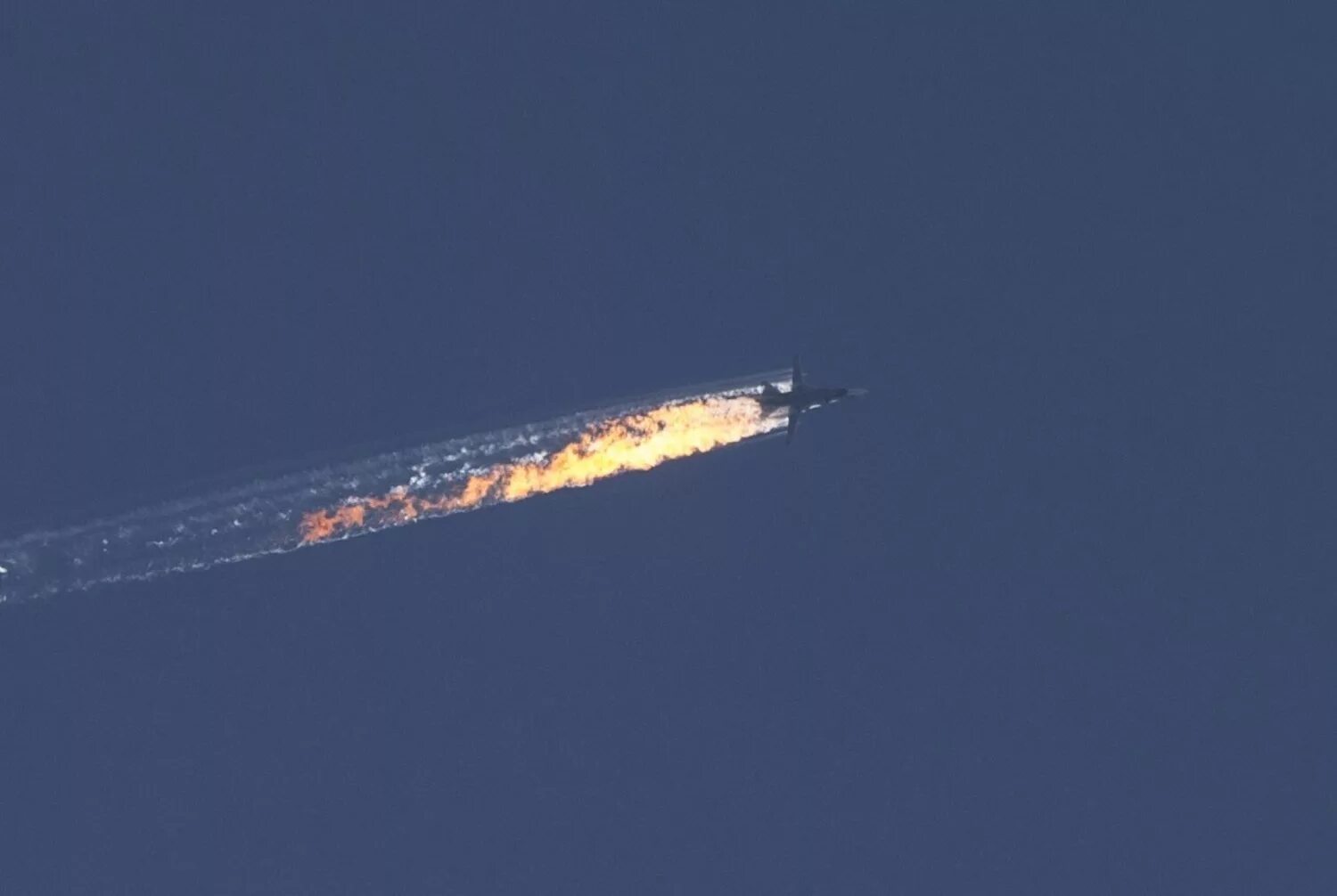 Нато сбитый самолет. Сирия сбитый самолет России су24. Сбитие российского Су 24 Турцией.