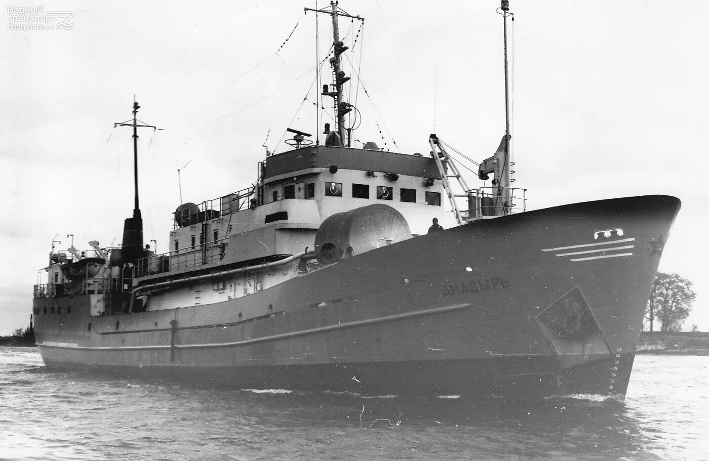 Типа rms. Рыболовное морозильное судно типа зеленодольск проект 1361. рмс типа зеленодольск. рмс судно. рмс типа каспий.