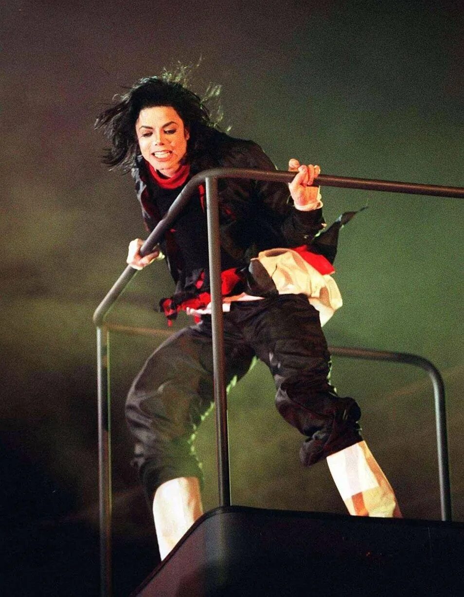 Песни майкла джексона earth. Michael Jackson 1999.