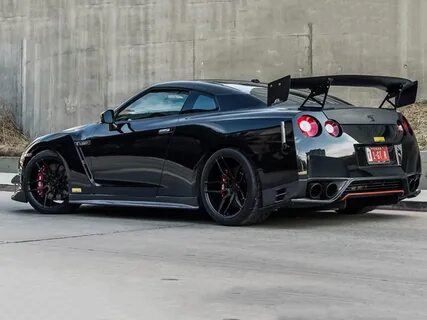 Nissan gtr видео