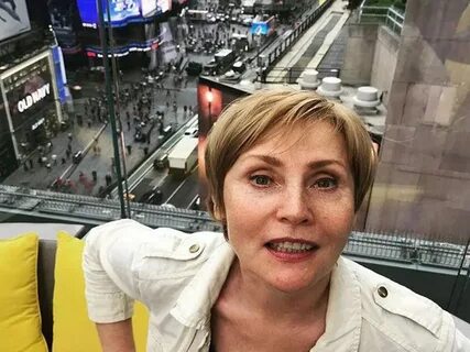 Почему ушла на первый канал