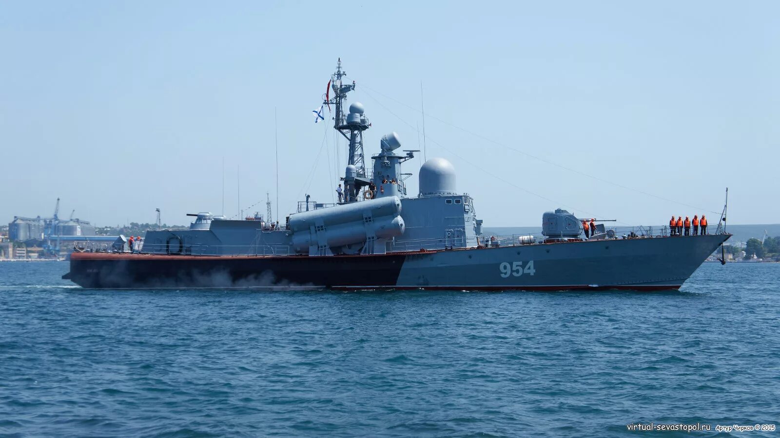 ракетные катера проекта 1241. ракетный катер ивановец черноморского флота. ракетный катер молния 1241. ракетный катер москит. кадры гибели ракетного катера ивановец проекта 1241.