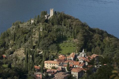 E italy