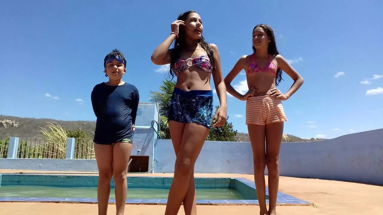 Desafio da. Десафио пискина. десафио девочек. десафио да писцина 2016. desafio da piscina 2018 kids.