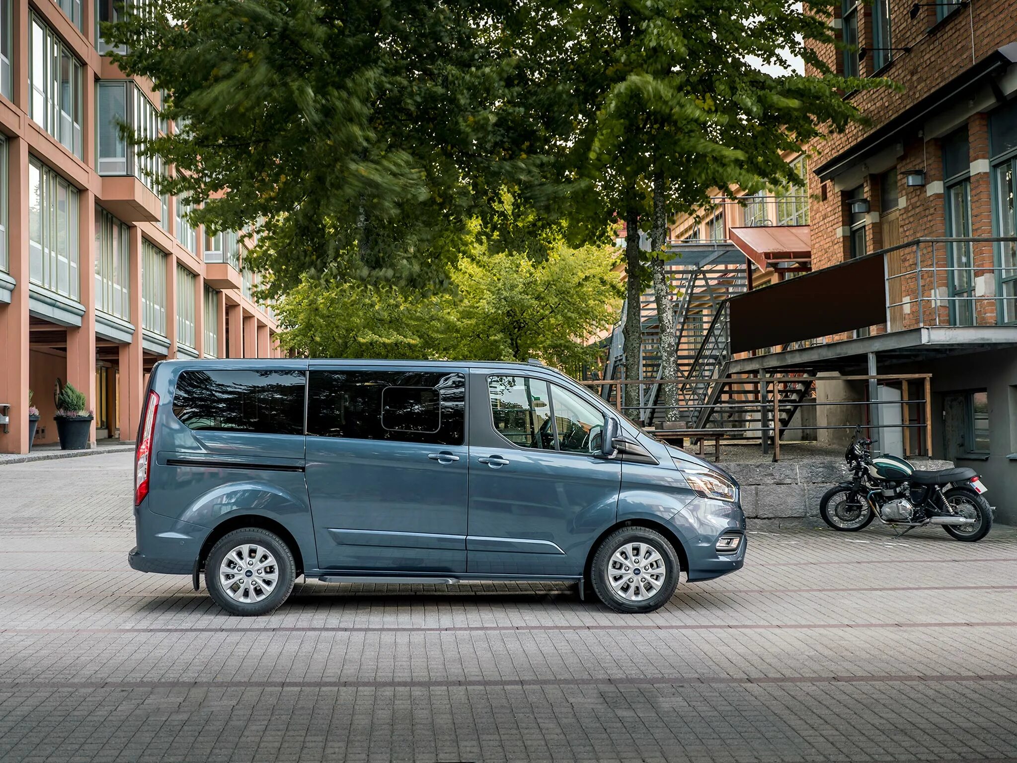 Форд Турнео кастом. Ford Transit Tourneo Custom. Ford Tourneo 2020. Ford Transit Custom 2020. Ford tourneo custom купить