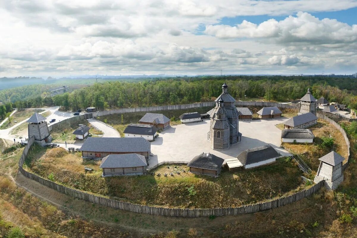 Национальный заповедник-остров «хортица». Национальный заповедник-остров «хортица». Хортица запорожье. Остров хортица в запорожье. S сеч.