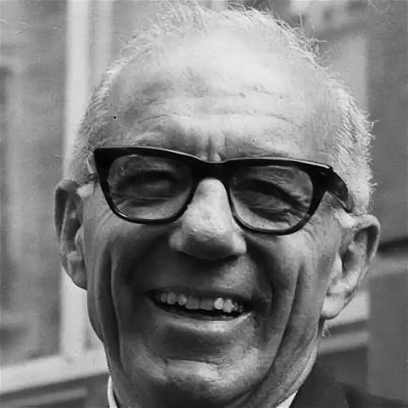 Benjamin spock pediatrician. Доктор спок бенджамин в молодости. Бенджамин спок. Бенджамин спок. Бенджамин спок биография.