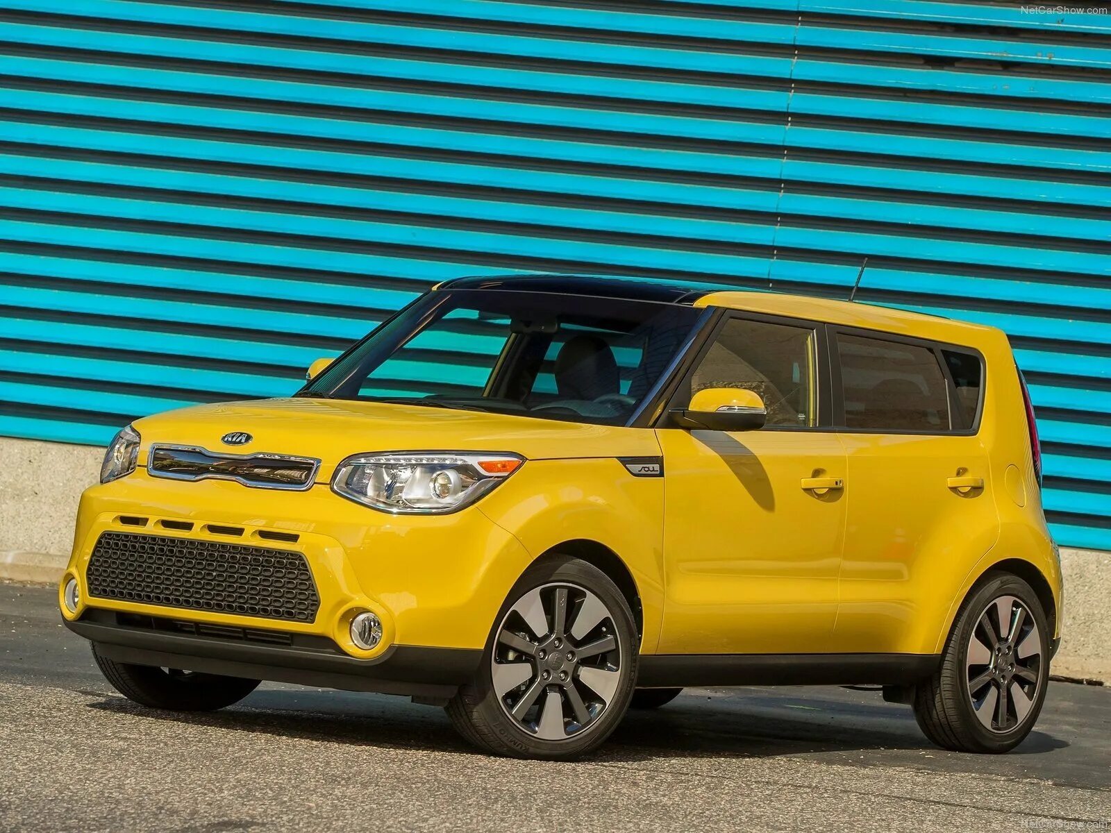 Kia avto. Kia Soul 2014. Киа соул 2015. Кия соул 2014. Киа соул Модельный ряд.