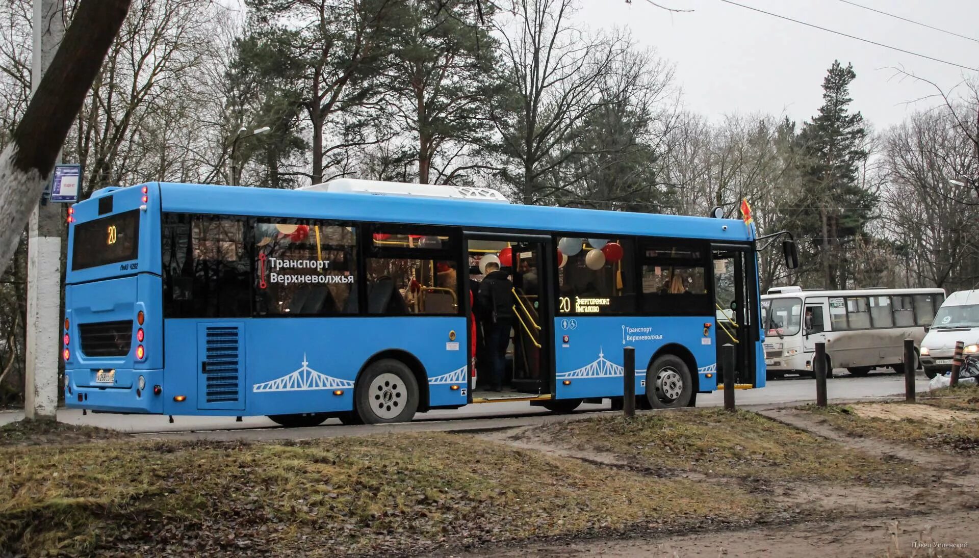 Автобус 132 тверь. Автобус транспорт верхневолжья. Тверские автобусы. Тверские автобусы. Горки тверь автобус.