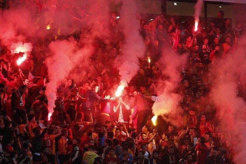 Taraftar