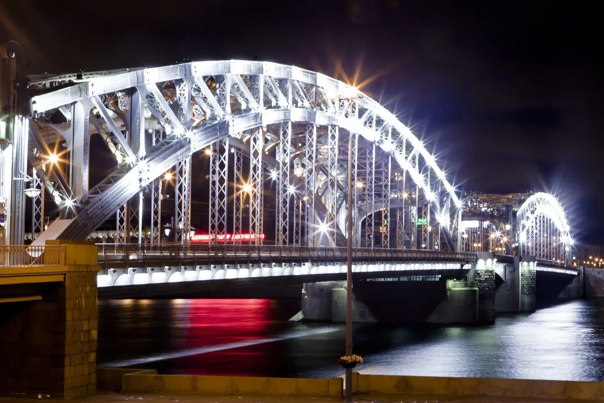 выдержка спб. невский садовая улица. санкт петербург на выдержке. ночной мадрид. питер выдержка.