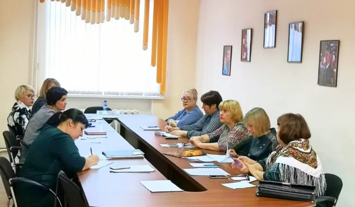 управление образования ирбитского мо. отдел образования хабаровского района начальник. управление образования хабаровского муниципального. управление образования хабаровского муниципального района. управление образования амурского муниципального района.