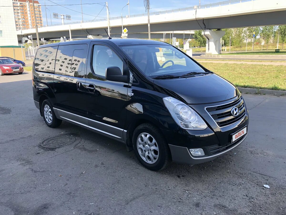 Hyundai h1 2015. хендай h1 2015. Seryi hyundai h-1. Hyundai h1 2015. минивэн hyundai h1.
