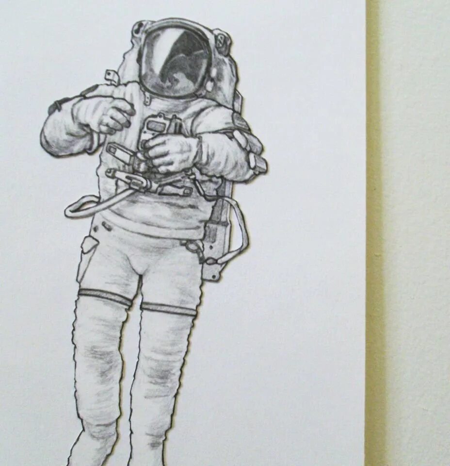Космонавт рисунок 7 класс. Космонавт рисунок. космонавт для срисовки. космонавт карандашом. космос карандашом.