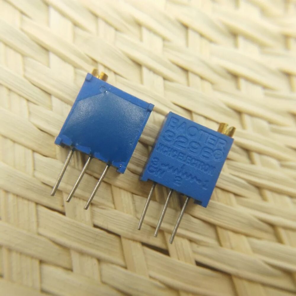 3296w 20к. Потенциометр 3296w 2k. Bourns 3296 w. Резистор подстроечный 3296w. Реле re-118dm1.