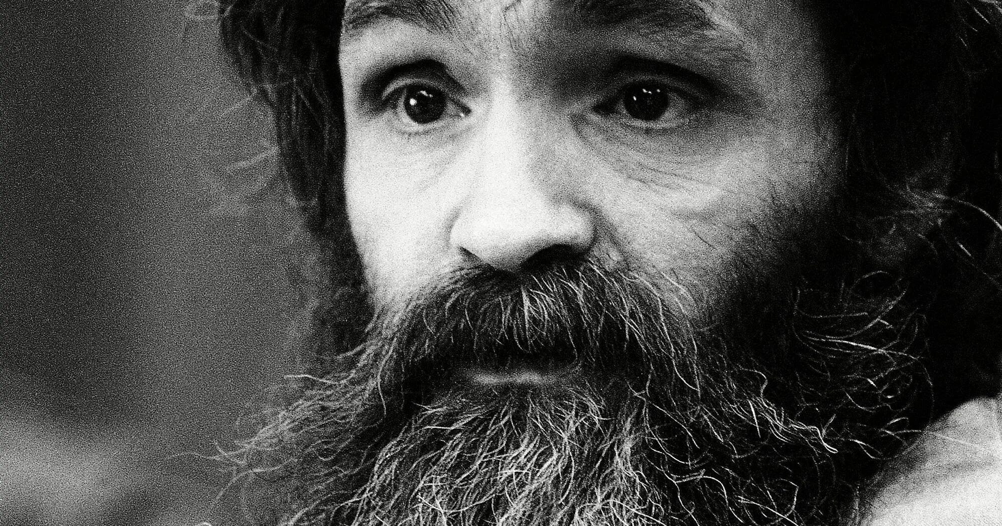 мэнсон маньяк. менсон чарли мэнсон. мэнсон маньяк. мэнсон 1967. чарли мэнсона.