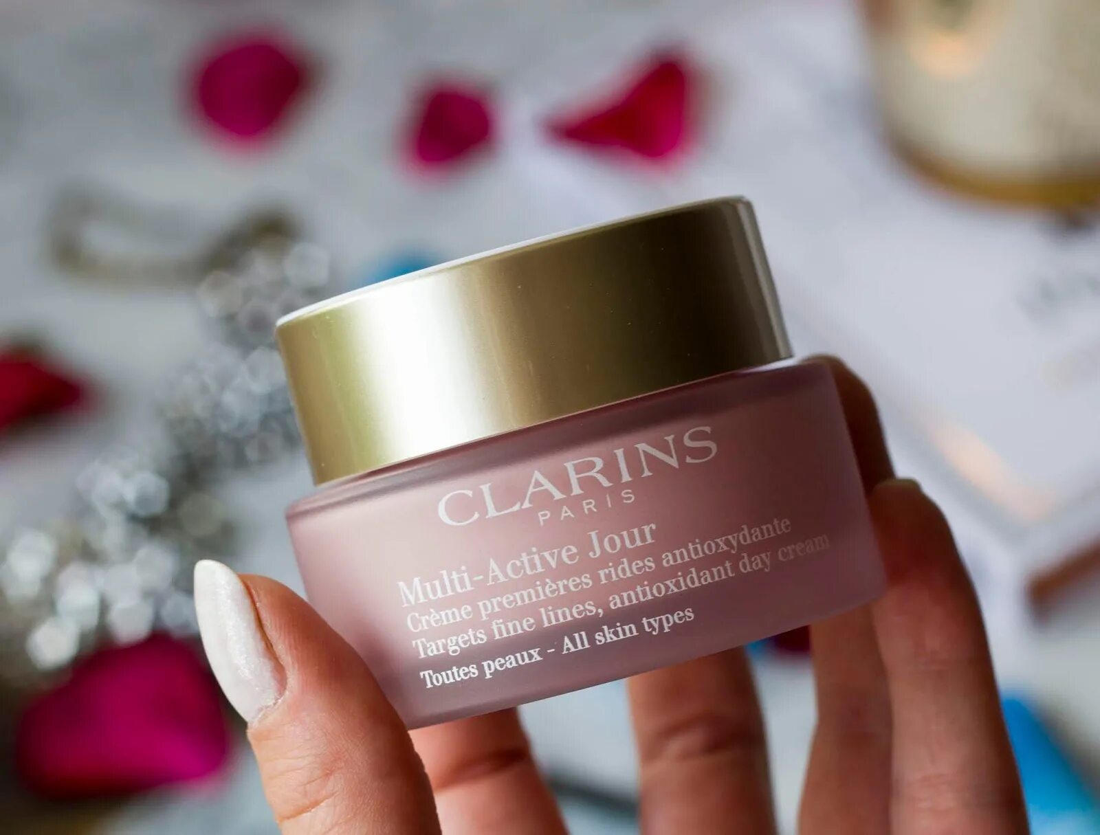 Multi active. Clarins multi-active jour. clarins multi-active yeux 50 мл. clarins multi active essence. clarins summer 2025.