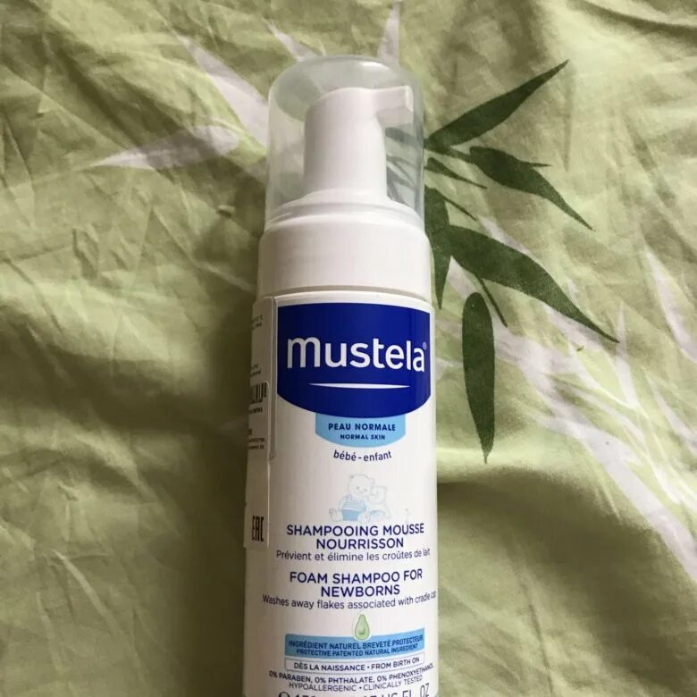 Mustela шампунь от себорейных. Шампунь мустела от себорейных корочек для детей. Шампунь мустела против корочек. Шампунь Mustela для детей от корочек. Мустела шампунь от корочек