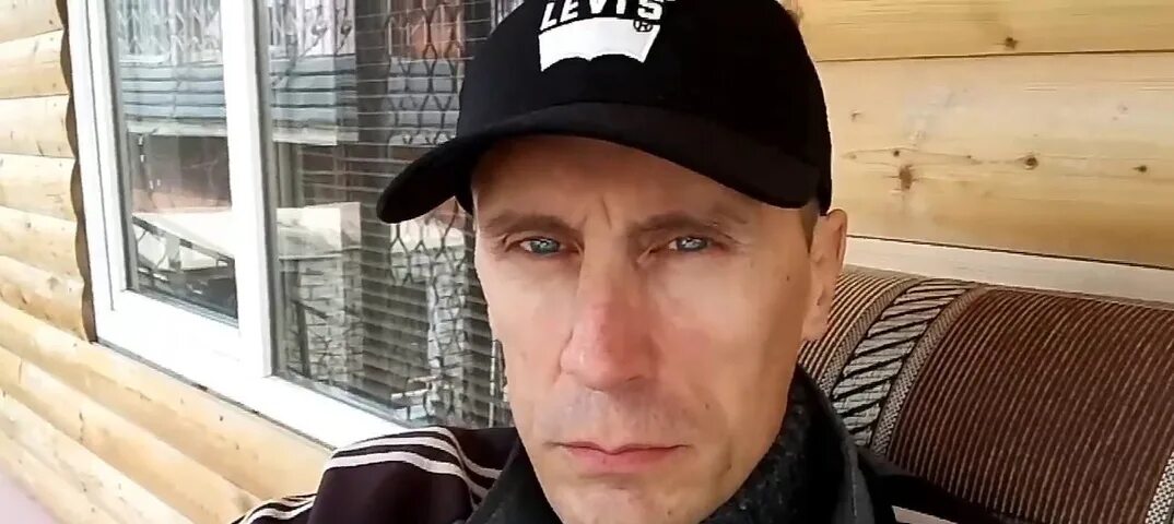 Жизнь спеца. Вита́лий евге́ньевич дёмочка. Жизнь спеца. Виталий дёмочка спец. Виталий дёмочка молодой.