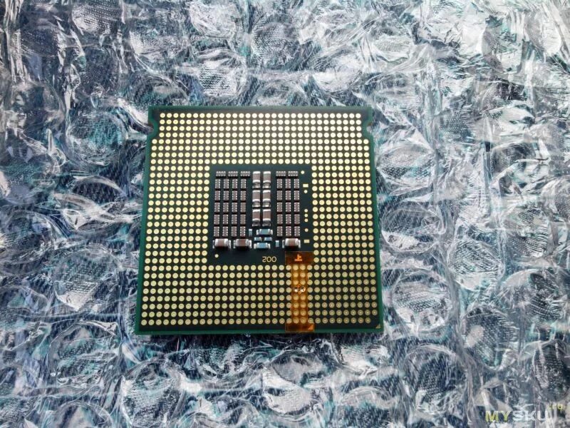 Xeon на 775 сокет. Intel Xeon e5450. Intel Xeon CPU e5450. Xeon 775 Socket. Xeon e5450 на LGA 775.