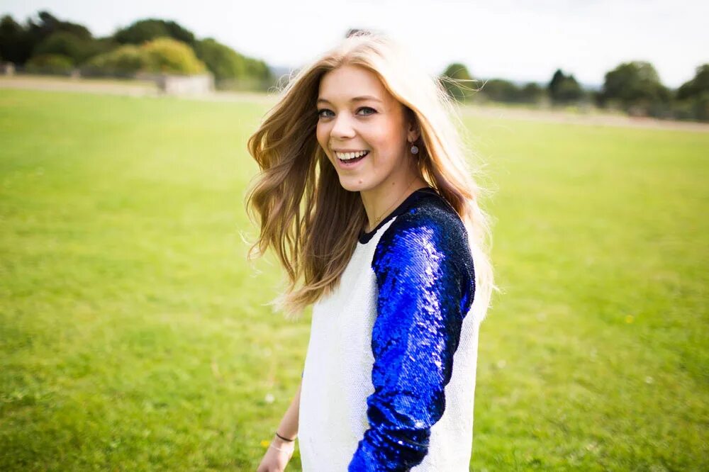 Фото хила. Faith hill в молодости. Фото хила. Фото хила. Хила саада актриса.