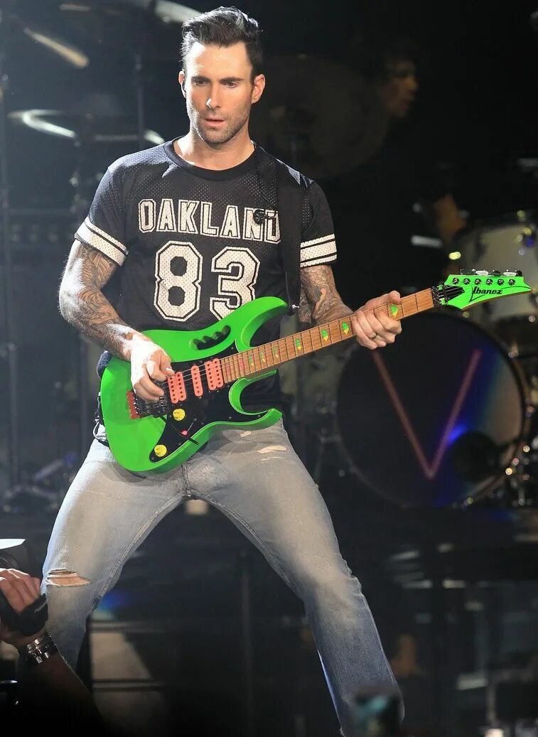 More adam. Марун певец. adam levine. adam levine 2025. adam levine 2010.