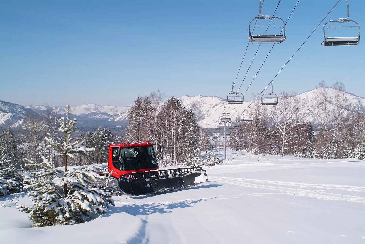 озеро манжерокское горный алтай. горный алтай манжерок недорого. гора синюха алтай манжерок. манжерок озеро манжерокское. туристический комплекс манжерок.