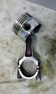Дастер поршень